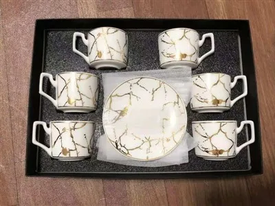 10 najlepszych fabryk kubków stożkowych na świecie 2025